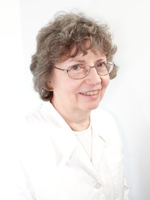 Dr. med. Adelheid Franz